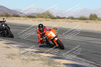 media/Dec-04-2025-Racers Edge (Thu) [[5ebc9f124d]]/3-B Group/7-Session 4 (Turn 10 Inside)/